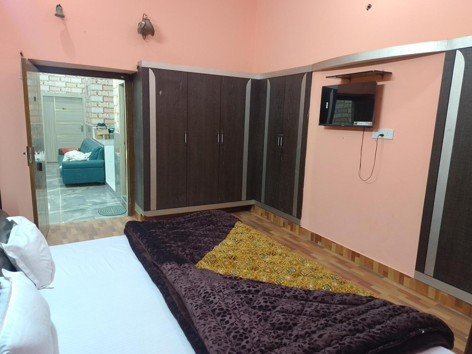 Tejas Dream 300 Meters From Golden Temple Homestay *